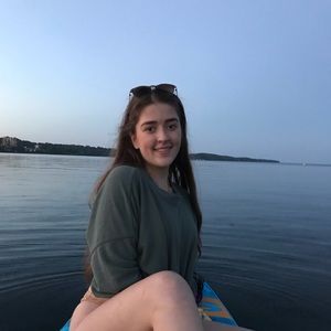 Meet your Posher, Gabriella